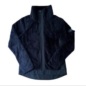 Women’s The North Face Black Fuzzy Jacket, sz Medium